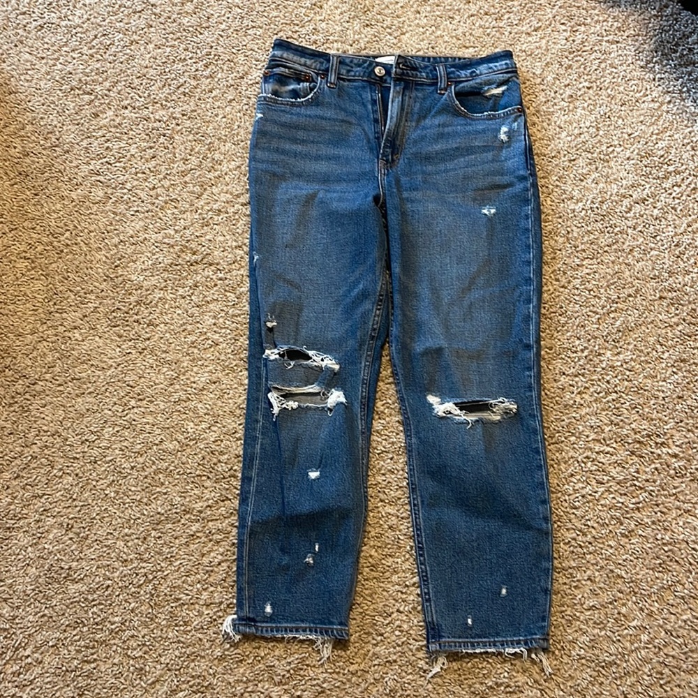 Abercrombie mom jeans
